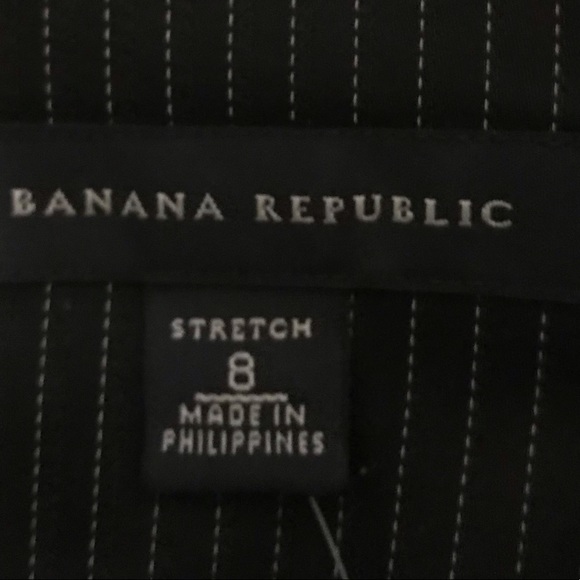 NWT, Banana Republic Pinstripe Pencil Skirt, Size 8, & Black - Picture 4 of 6